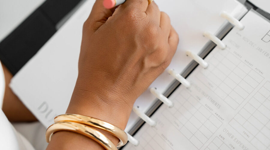 Comment un simple carnet a lancé mon empire en ligne